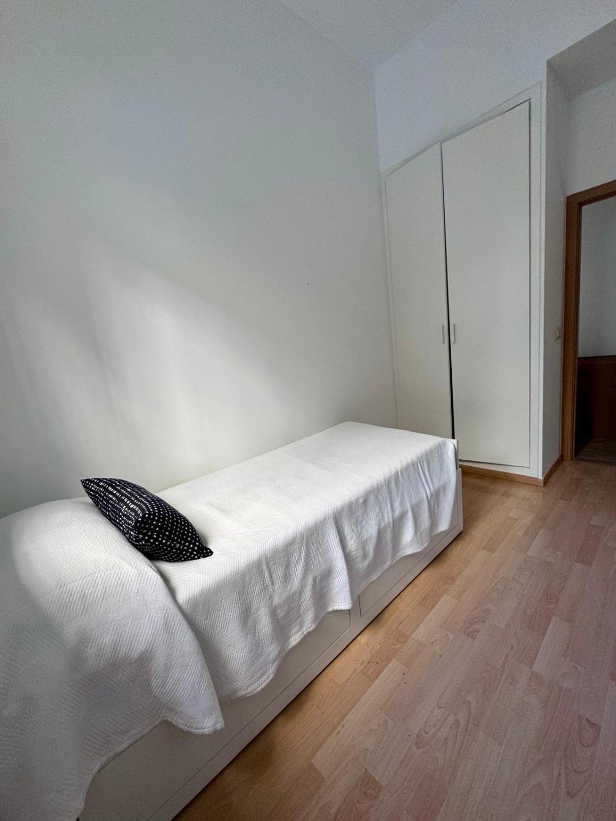 Pamis Apartament Sants, Barcelone Extérieur photo