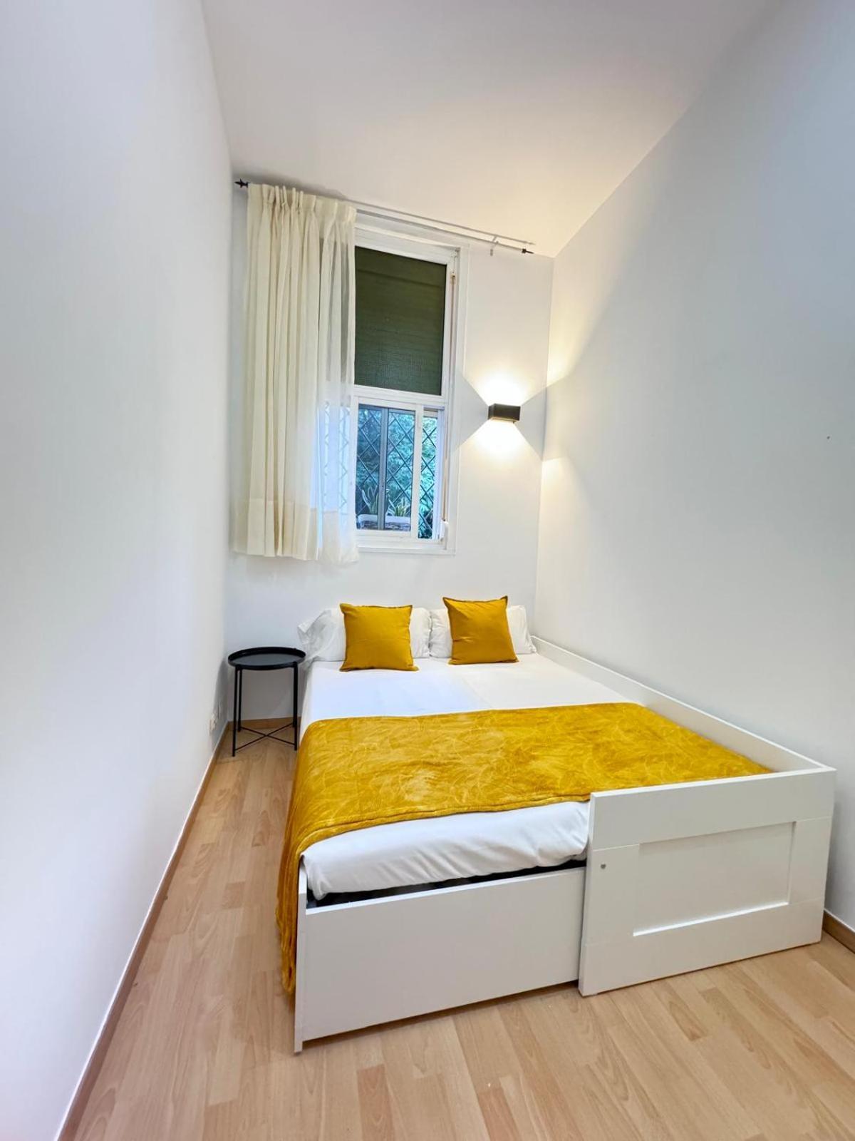 Pamis Apartament Sants, Barcelone Extérieur photo